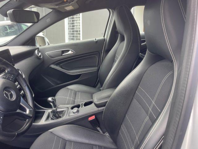 MERCEDES-BENZ A 180 Premium