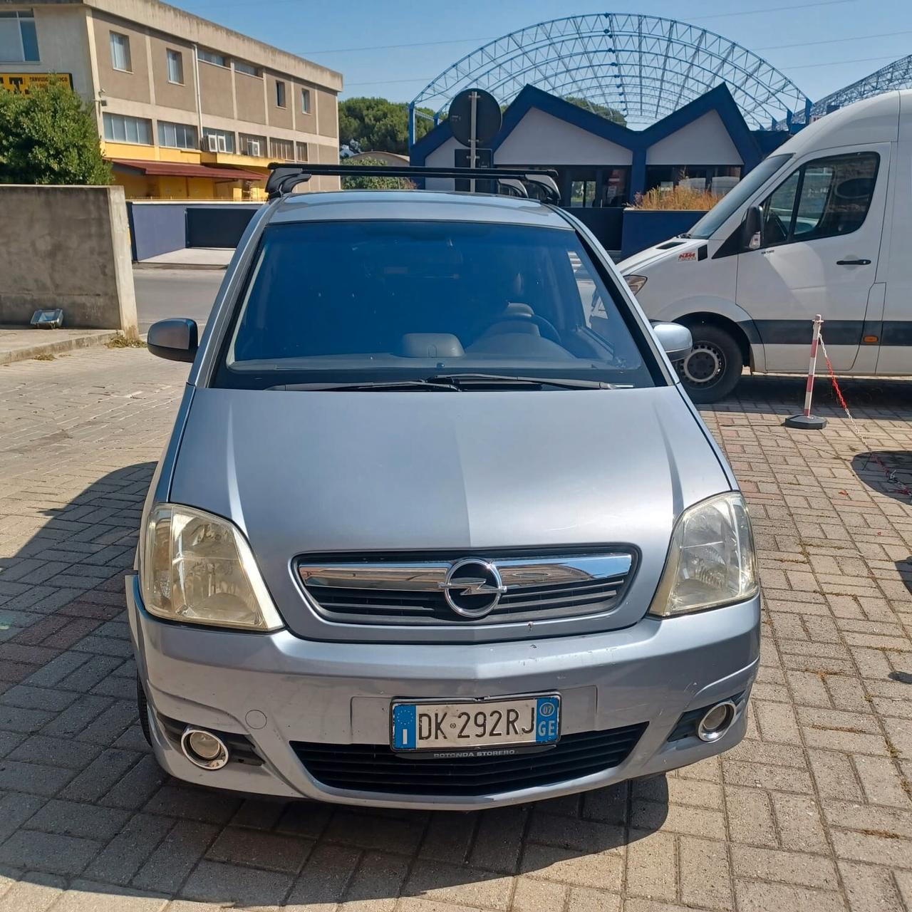 ECONOMICA MERIVA 1.7 CDI 177.288 KM