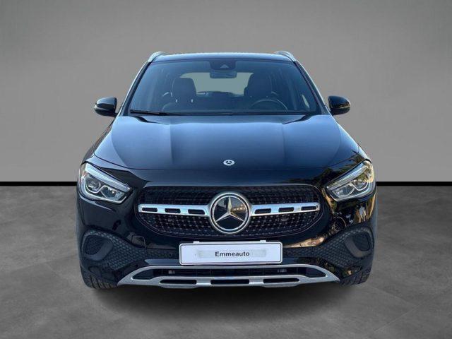 MERCEDES-BENZ GLA 180 d Automatic Sport