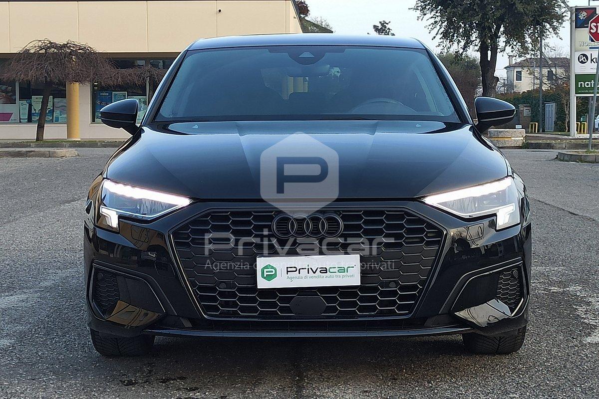AUDI A3 SPB 35 TFSI S tronic Identity Black