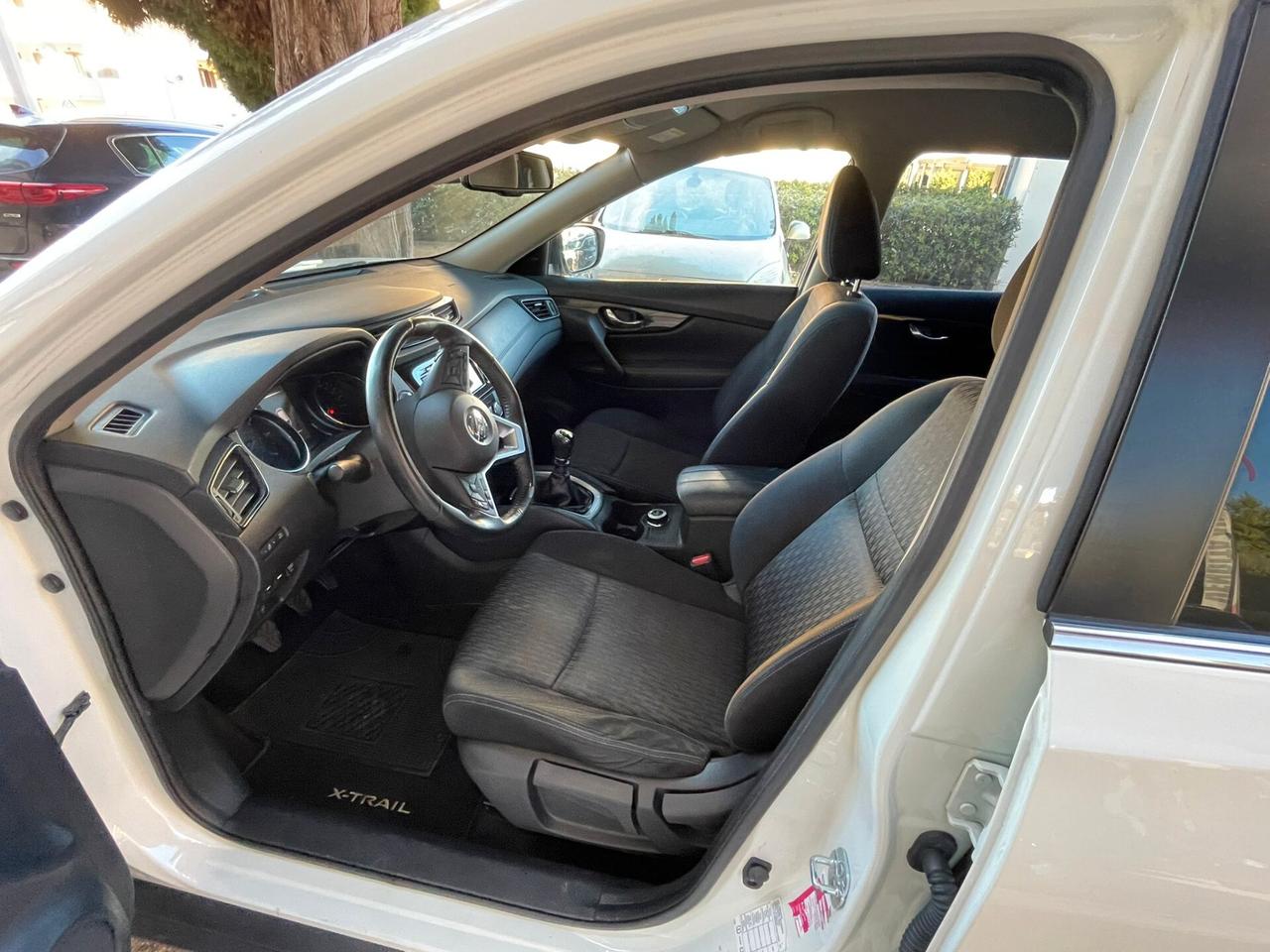 Nissan X-Trail 1.6 dCi 4WD Tekna