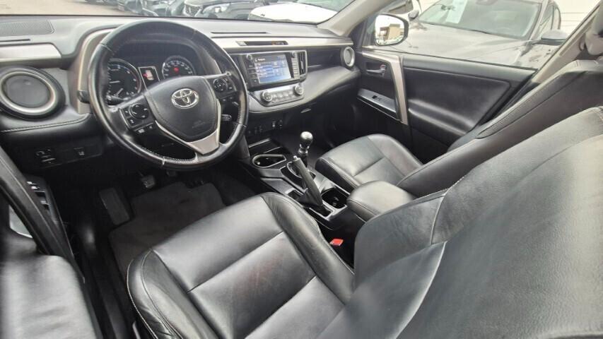 Toyota RAV 4 RAV4 2.0 D-4D 2WD Lounge