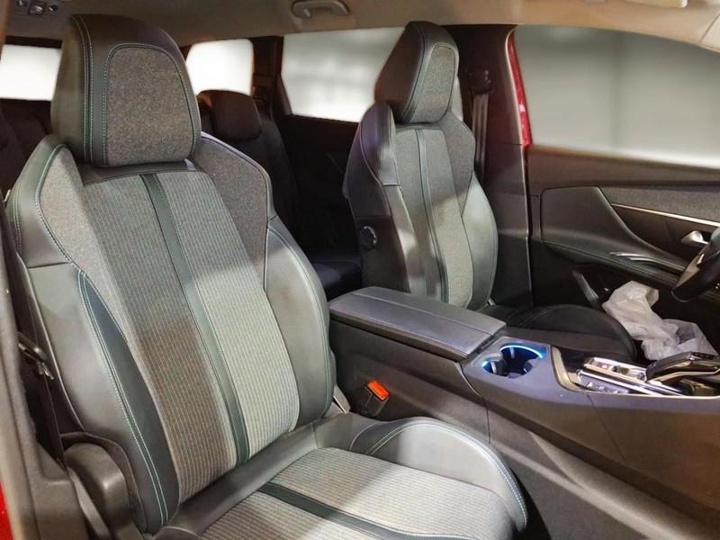 PEUGEOT 5008 BlueHDi 130 Allure Pack EAT8 S/S aut.