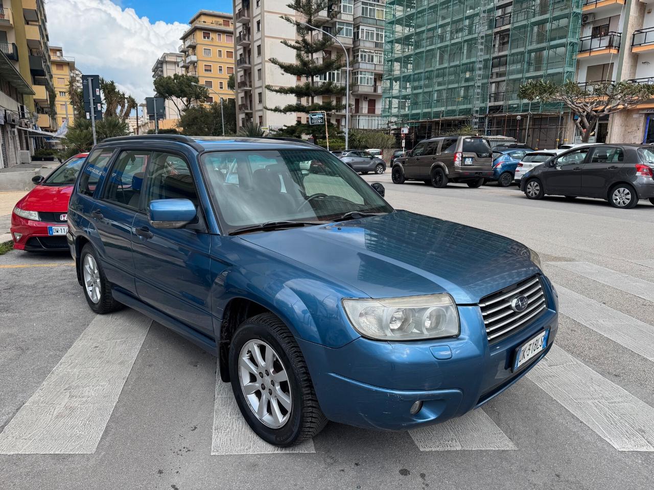 Subaru Forester 2.0 16V AUT. GPL 4X4