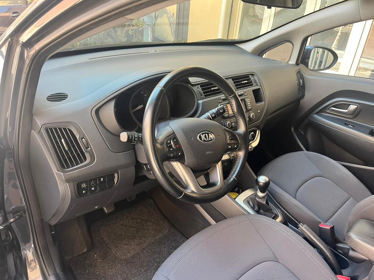Kia Rio 1.2 CVVT 5p. Cool