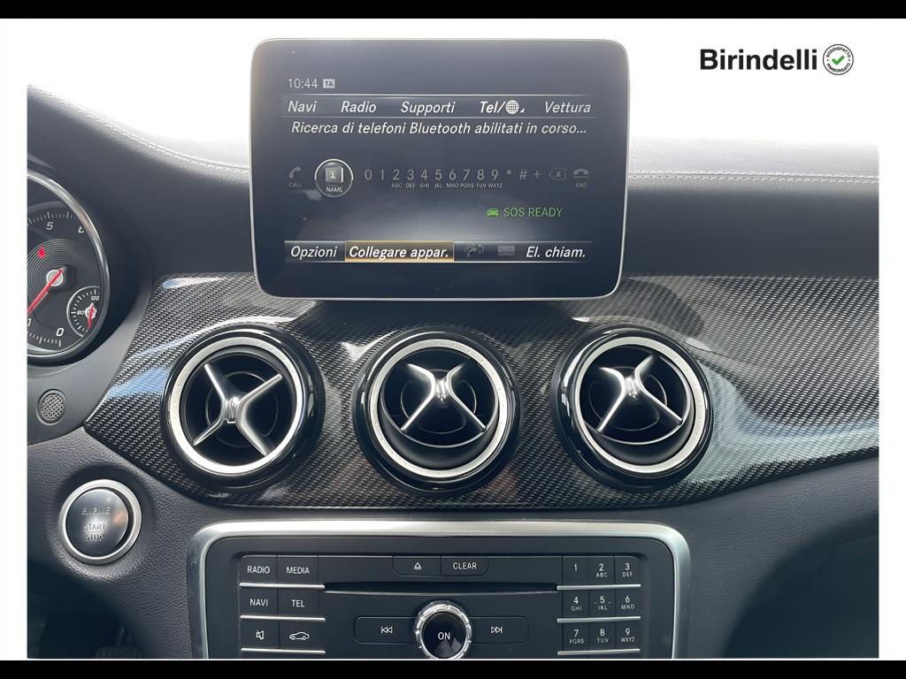 Mercedes-Benz GLA (X156) - GLA 180 Premium