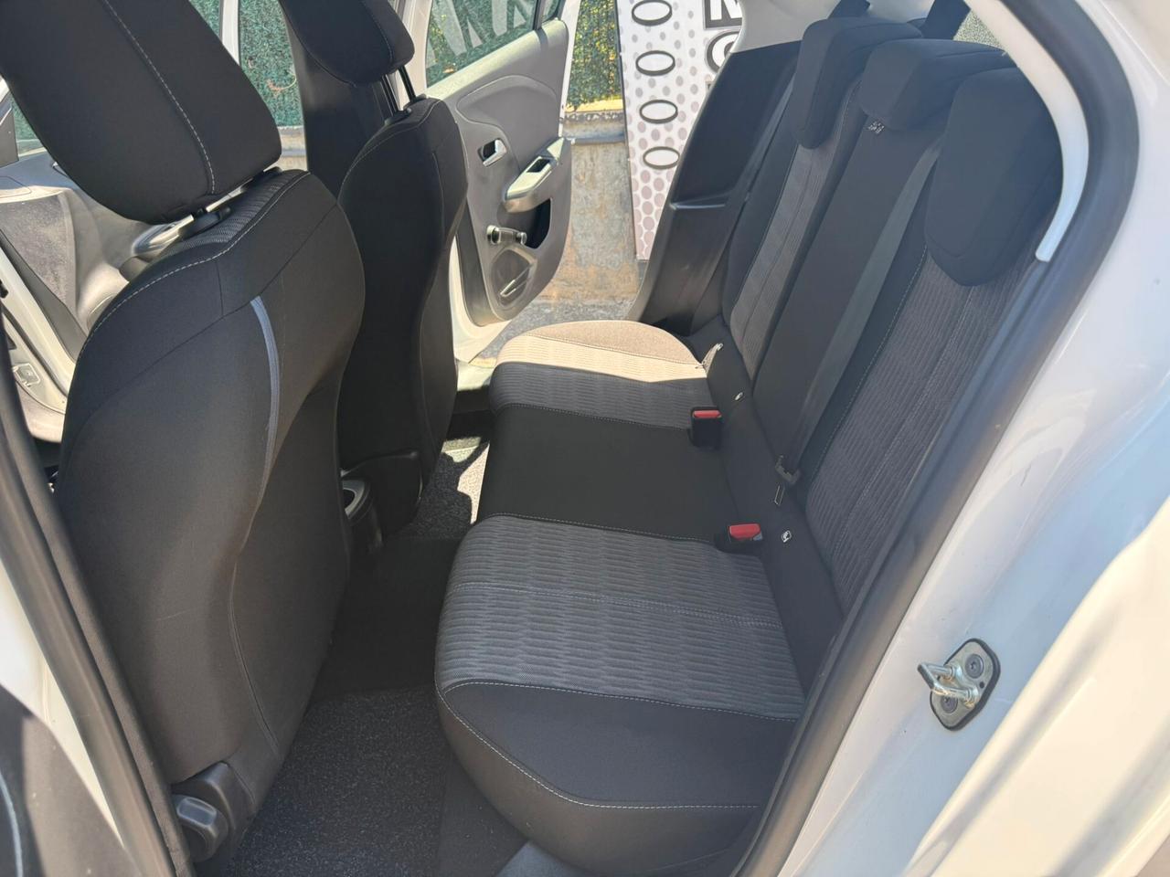 Opel Corsa 1.2 Edition