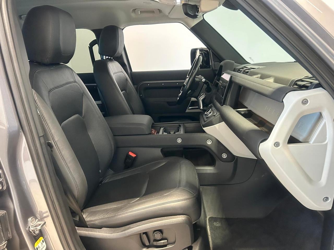 Land Rover Defender 110 3.0D I6 250 CV AWD Auto SE