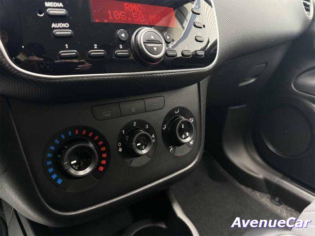 FIAT Punto 5 porte 1.2 Street Euro 6 ADATTA A NEOPATENTATI