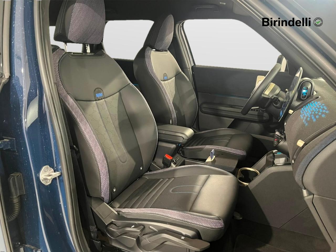 MINI Mini Countrym.(U25) - Mini Countryman D Classic
