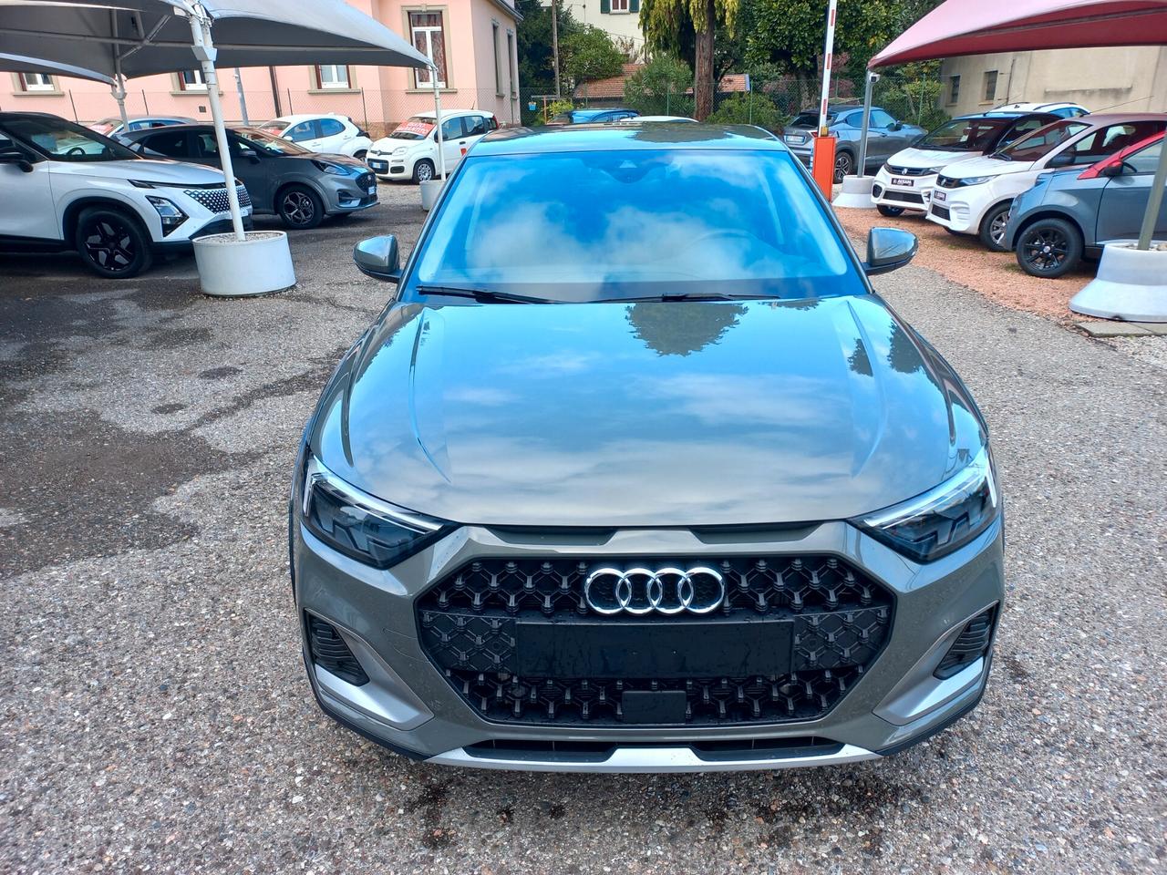 Audi A1 allstreet 30 TFSI Identity Contrast