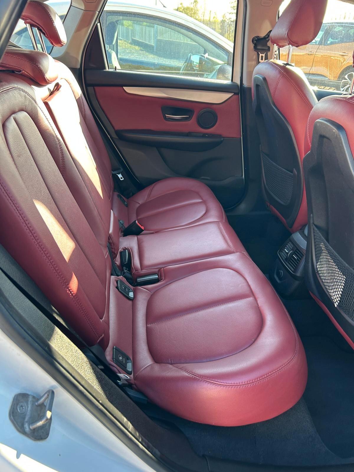 Bmw 218 218d active TOURER LUXURI Automatica