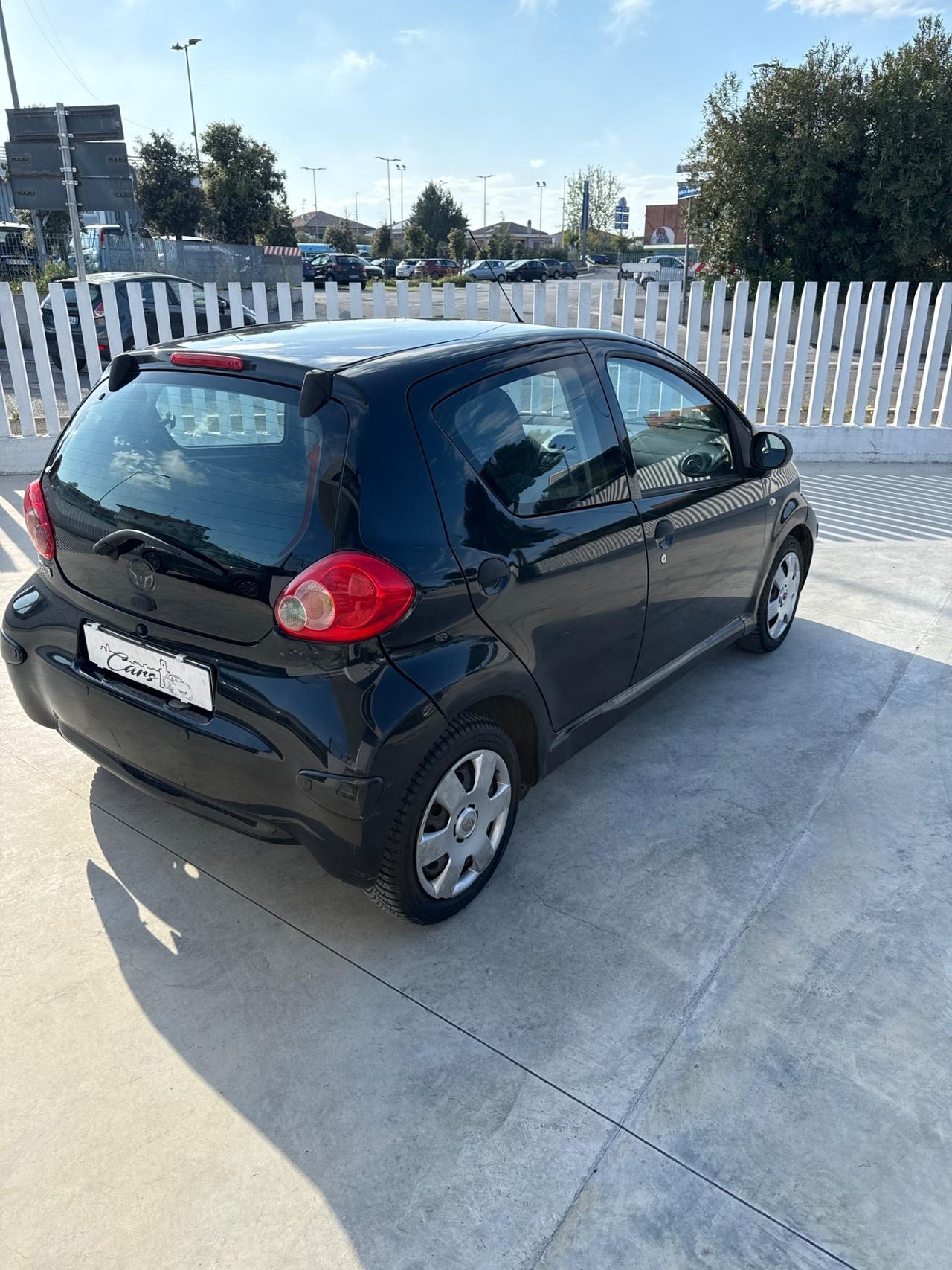 Toyota Aygo 1.0 12V VVT-i 5 porte Now