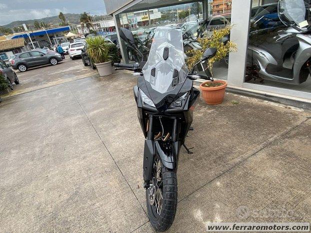 Moto Morini X-Cape 649 nuova pronta consegna