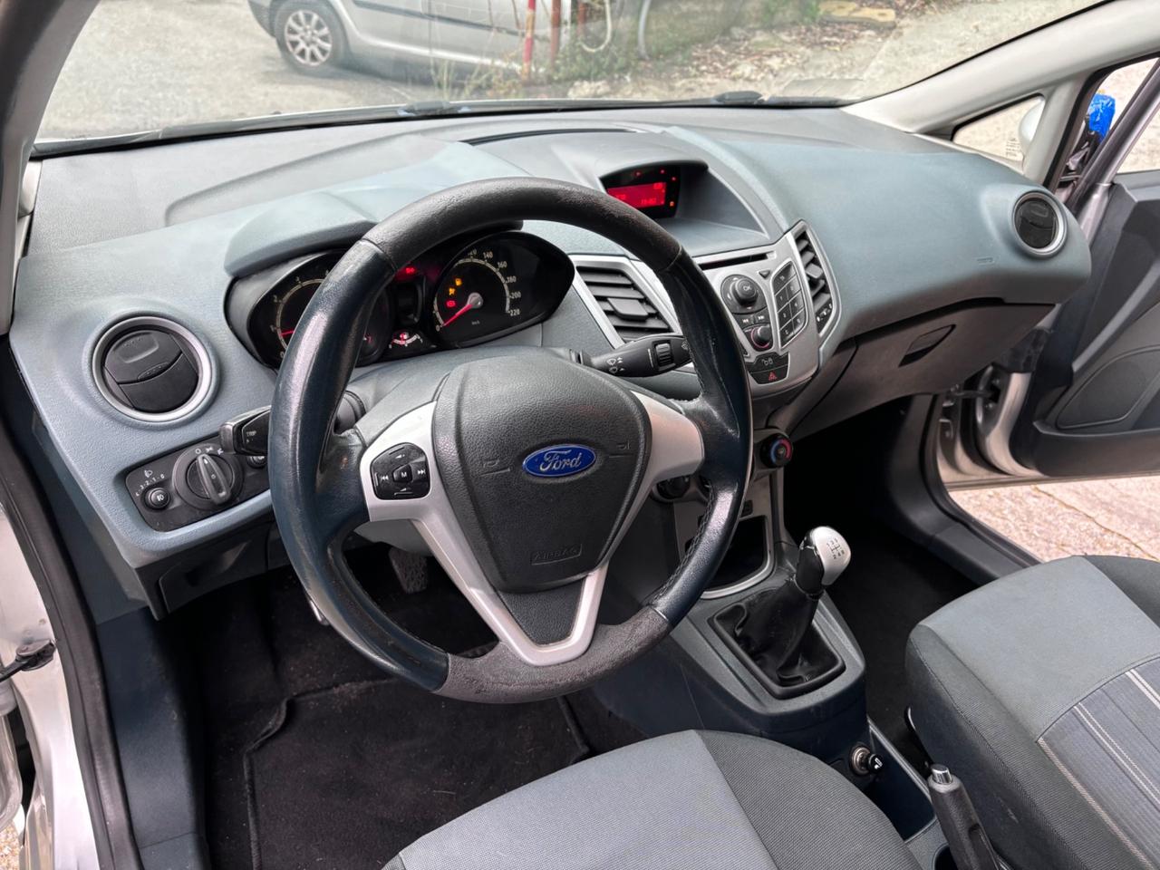 Ford Fiesta 1.2 82CV 3 porte Titanium