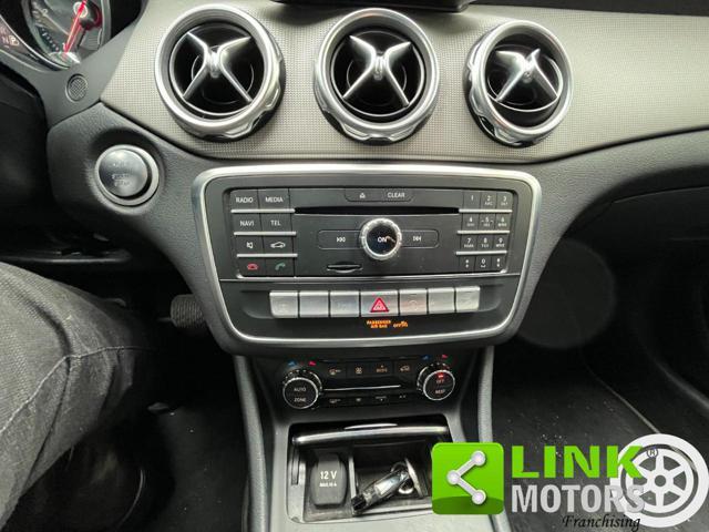 MERCEDES-BENZ GLA 220 d Automatic 4Matic Premium