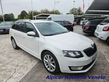 SKODA Octavia 2.0 TDI CR DSG Wagon Executive