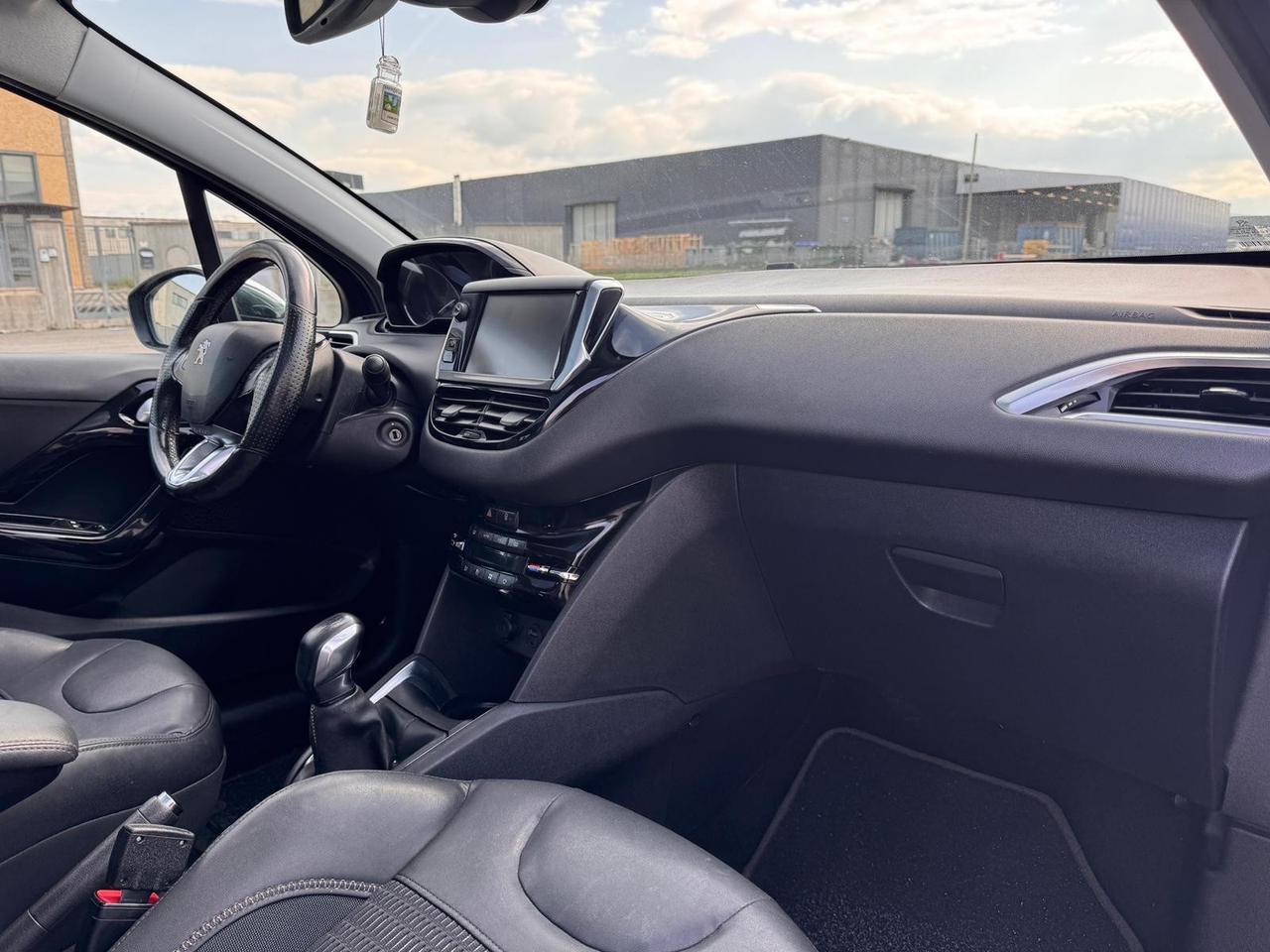 Peugeot 208 1.4 HDi Allure AUTO IN CONTOVENDITA