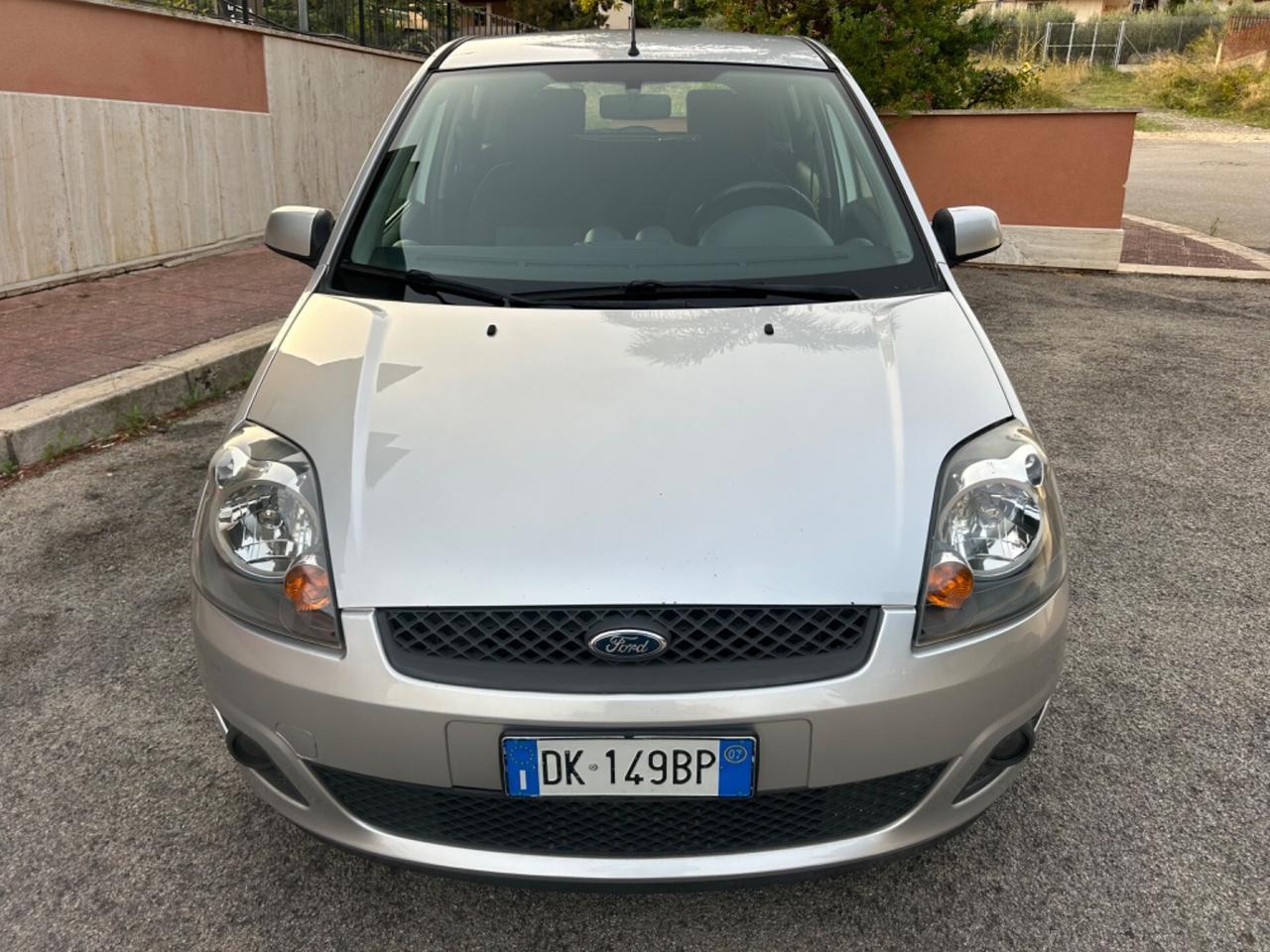 Ford Fiesta 1.4 TDCi ideale per neo patentati