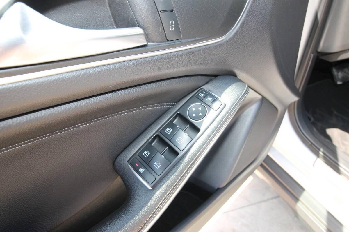 Mercedes GLA 200 d Automatic Sport | 2015