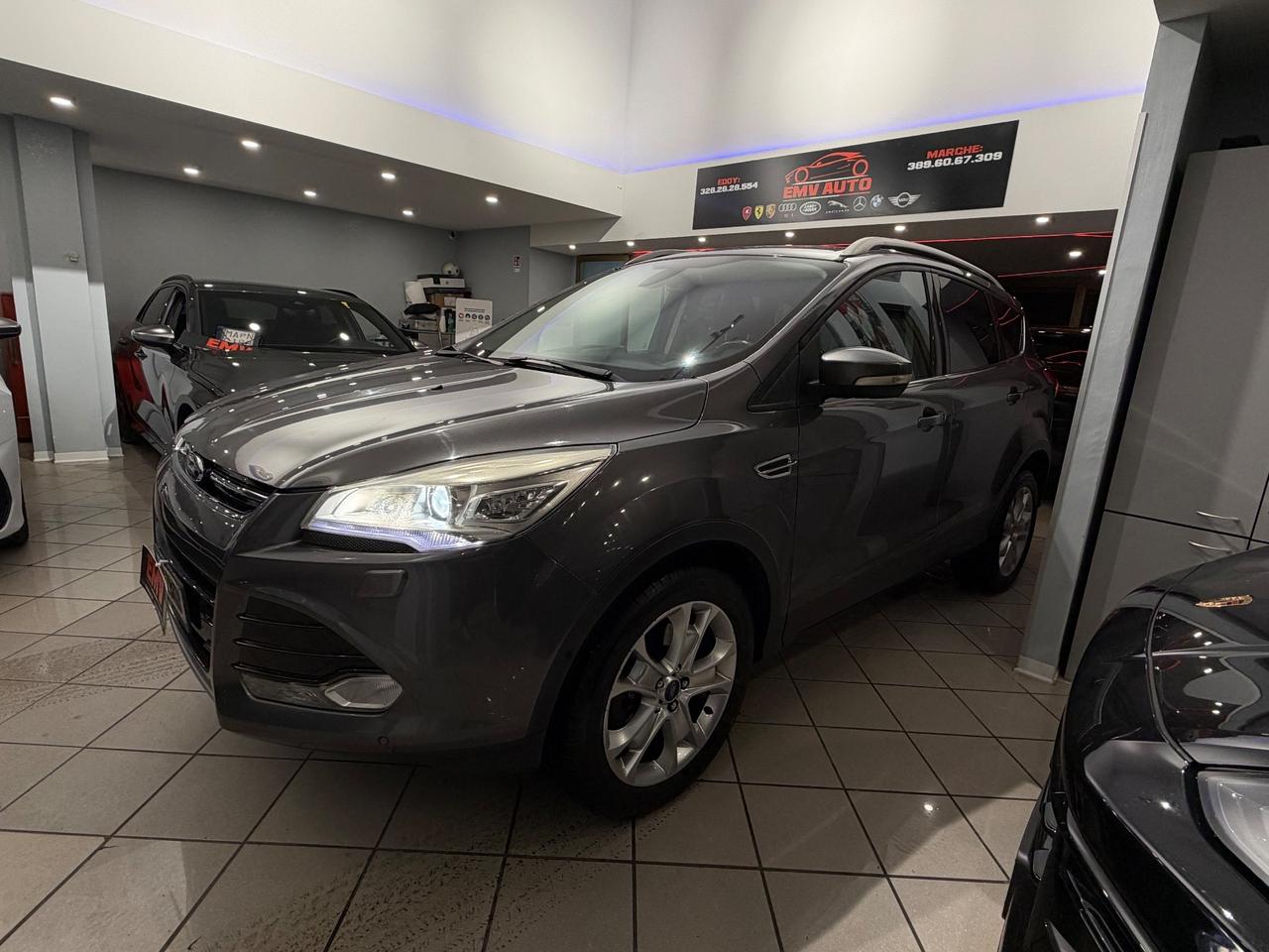 Kuga 2.0 TDCI 140 CV 4WD Titanium