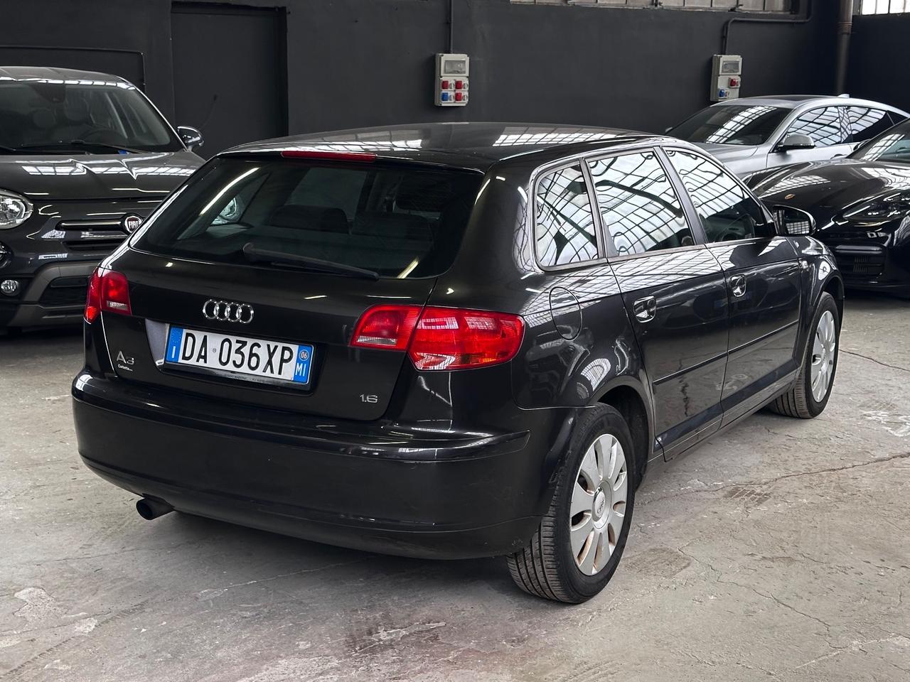 Audi A3 SPB 1.6 16V FSI Attraction