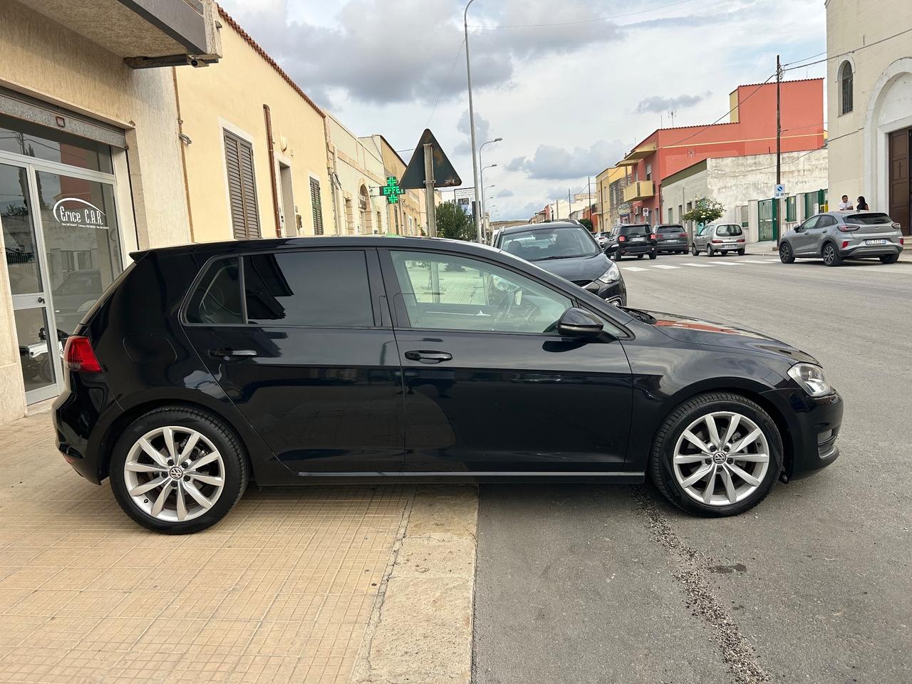 Volkswagen Golf Business 1.6 TDI DSG 5p. Highline BlueMotion Technology