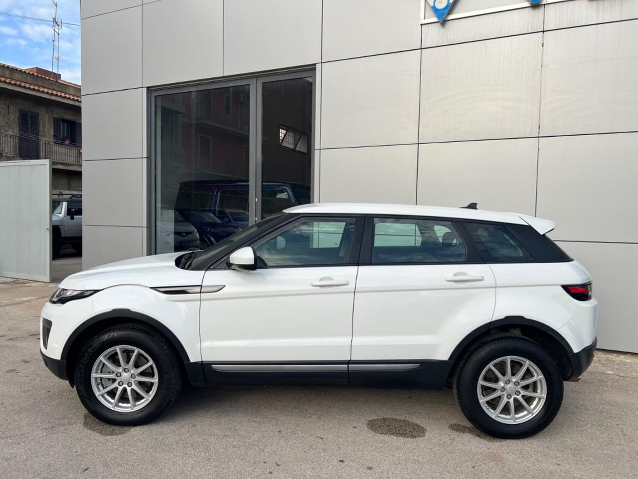 Range Rover Evoque 2.0 150 CV Pure Manuale - prezzo €14.900