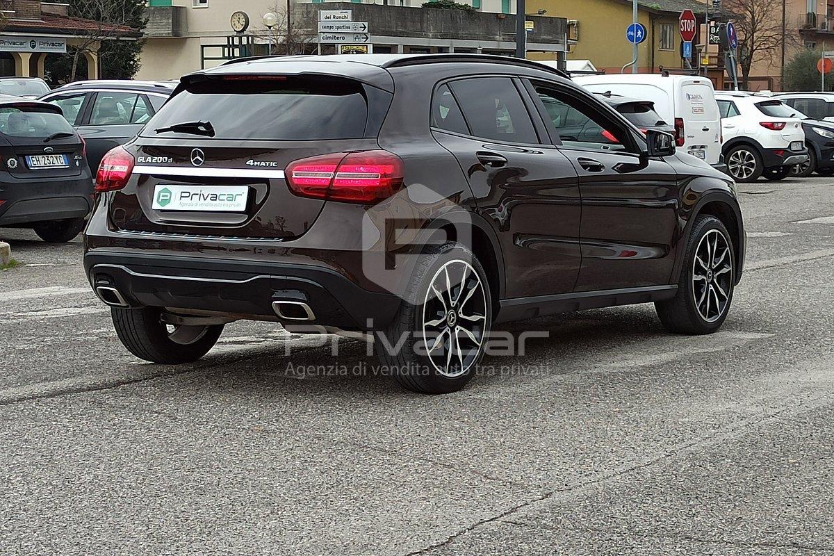 MERCEDES GLA 200 d Automatic 4Matic Premium