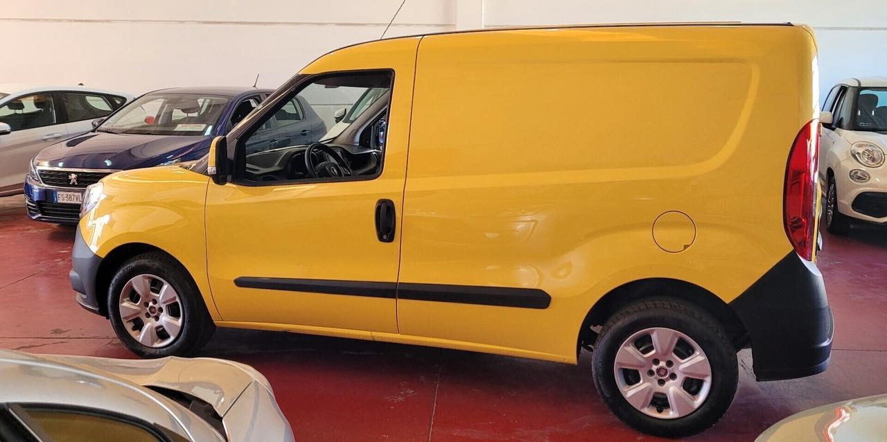 Fiat Doblo 1.3 MJT 95 cv ALLESTITO OFFICINA PORTA LATERALE