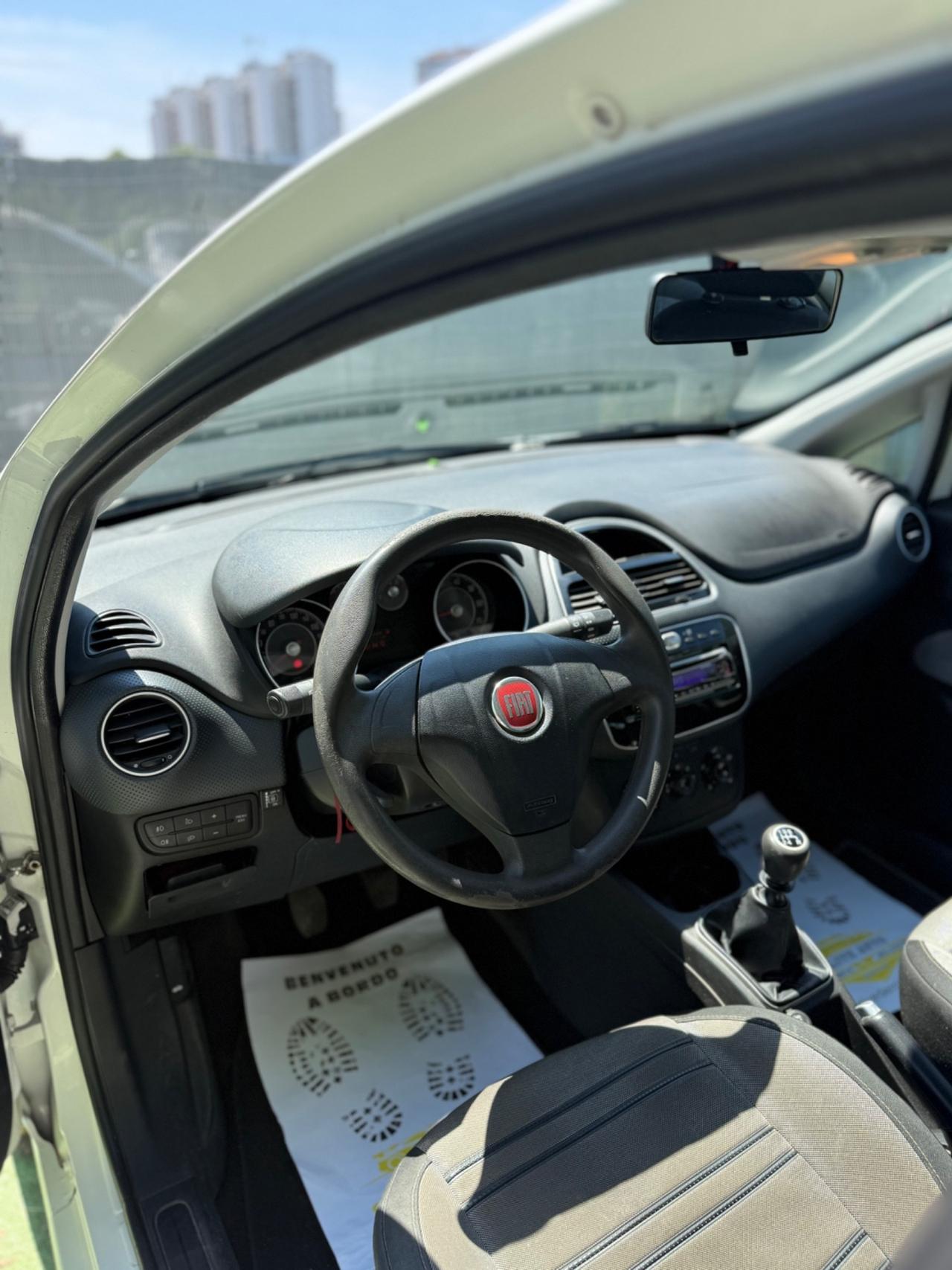 Fiat PUNTO EVO 1.4 GPL 5 PORTE NEOPATENTATI