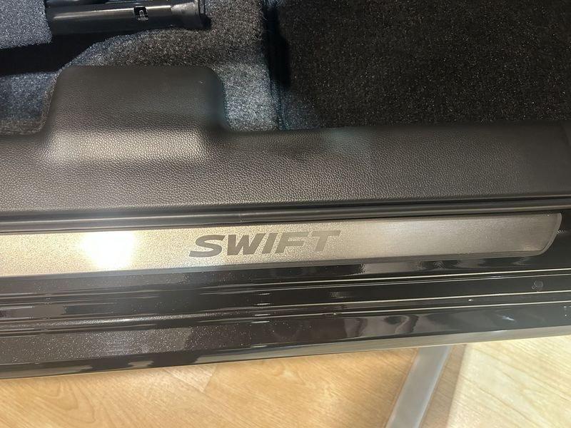 Suzuki Swift Swift 1.2 Hybrid Top