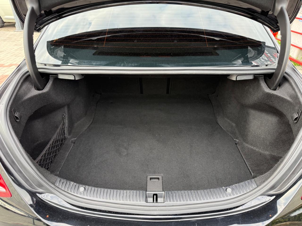 Mercedes-benz C 220 d Sport CAMBIO MANUALE
