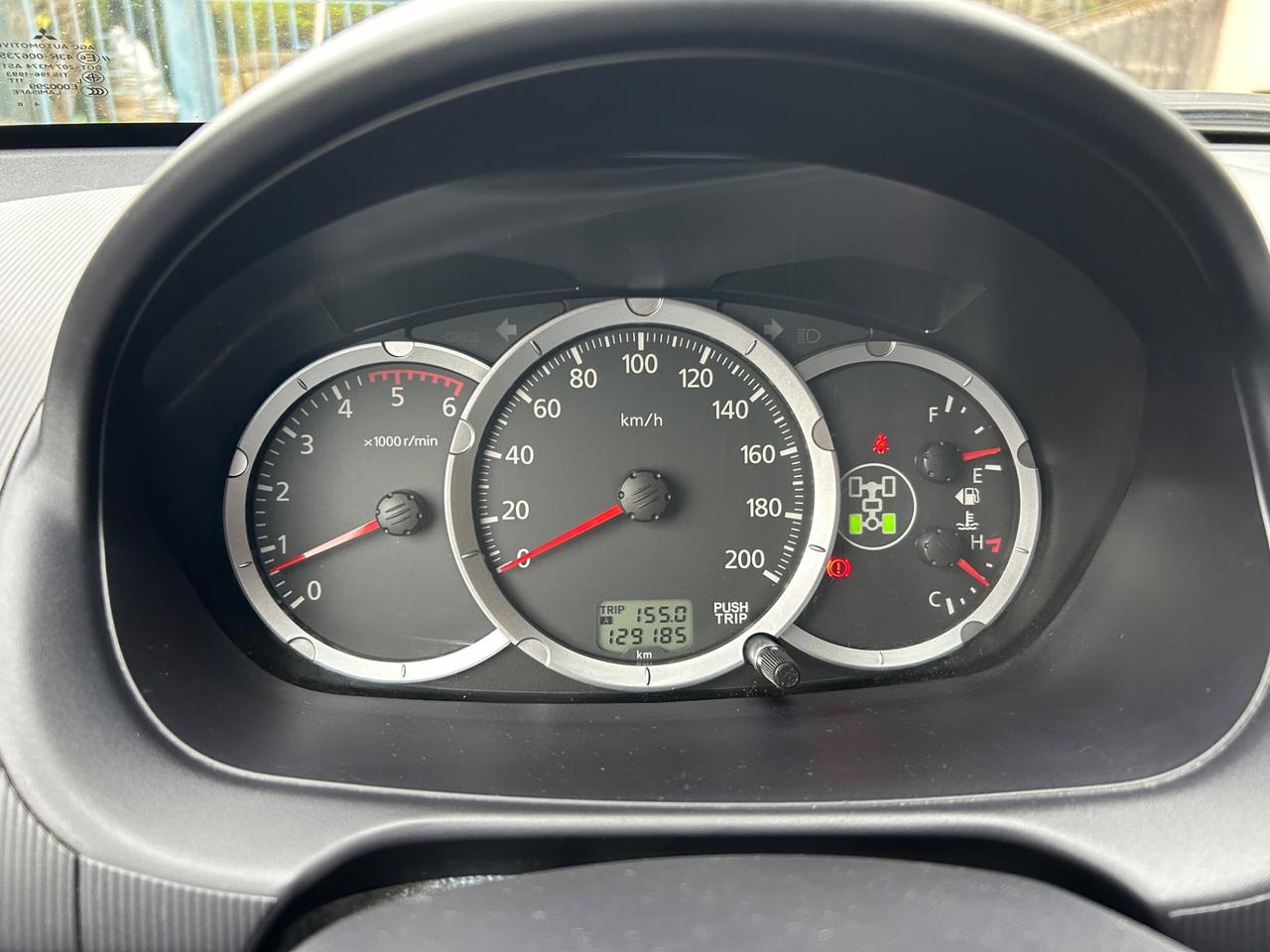 Mitsubishi L200 2.5 DI-D/136CV DC Invite DPF