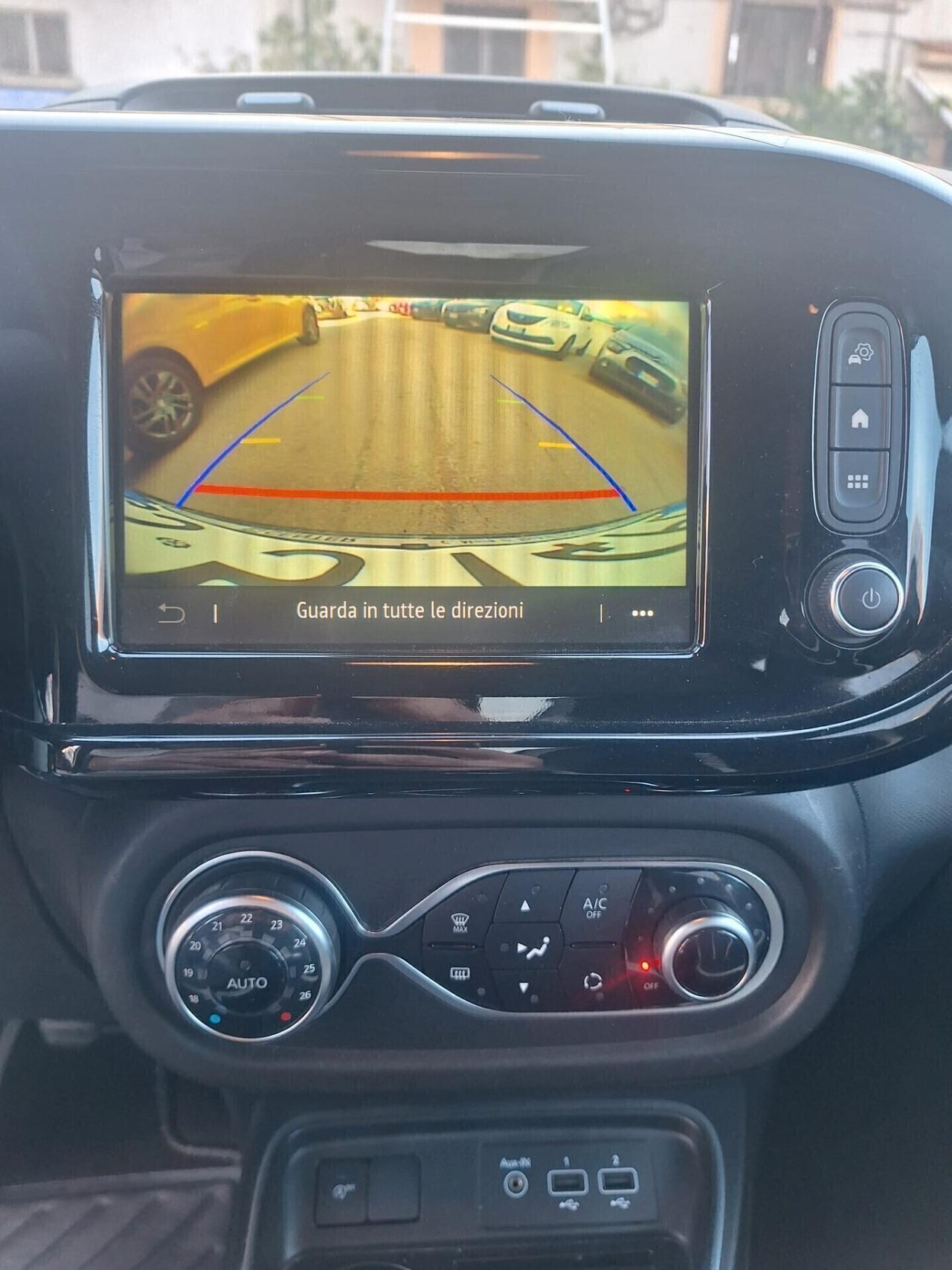 Renault Twingo SCe 65 CV Urban Night