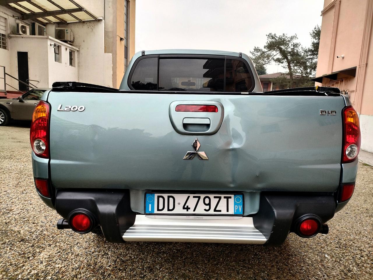 Mitsubishi L200 2.5 DI-D/136CV Double Cab Intense