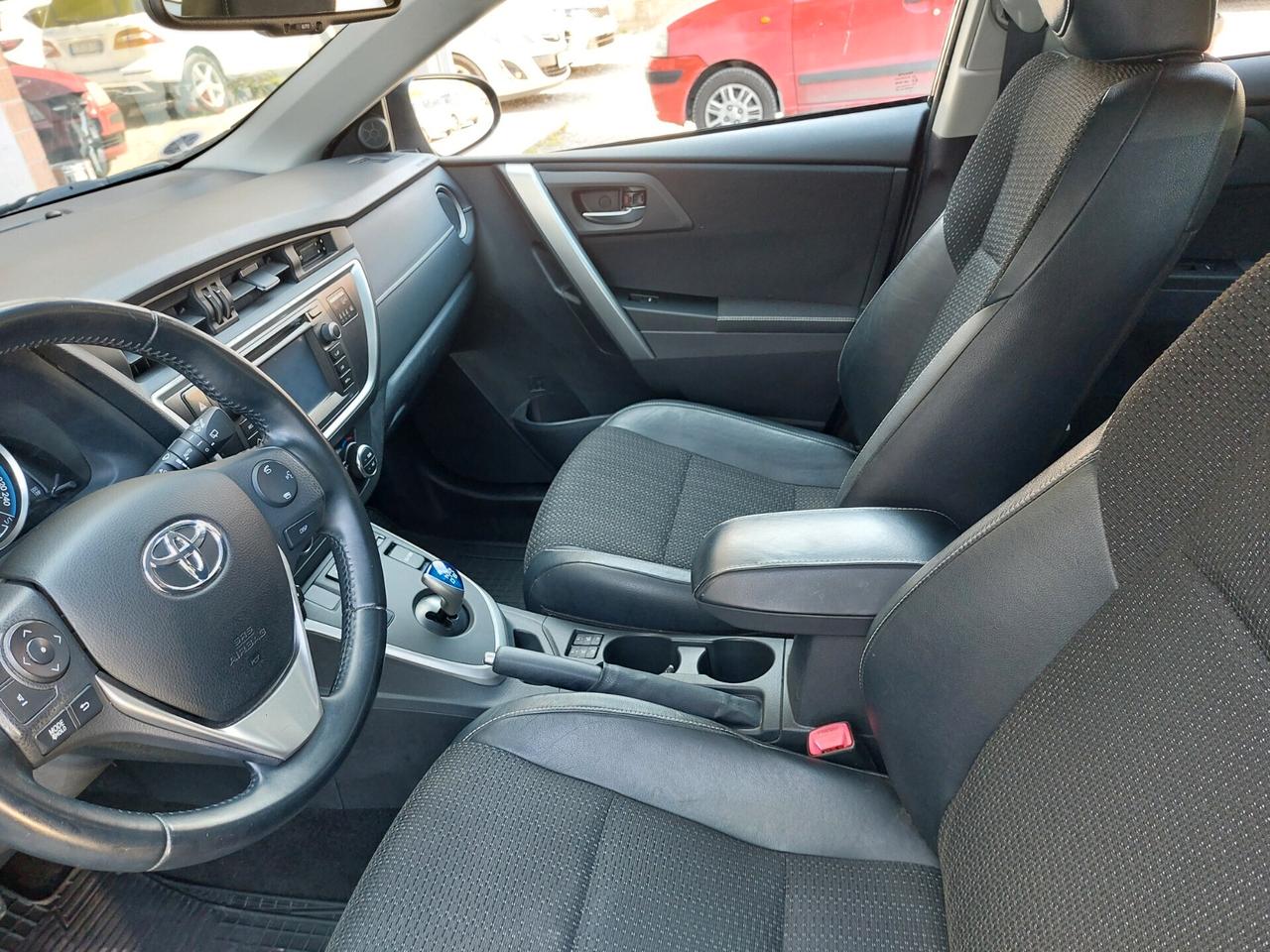 Toyota Auris Touring Sports 1.8 Hybrid UNICO PROPRIETARIO