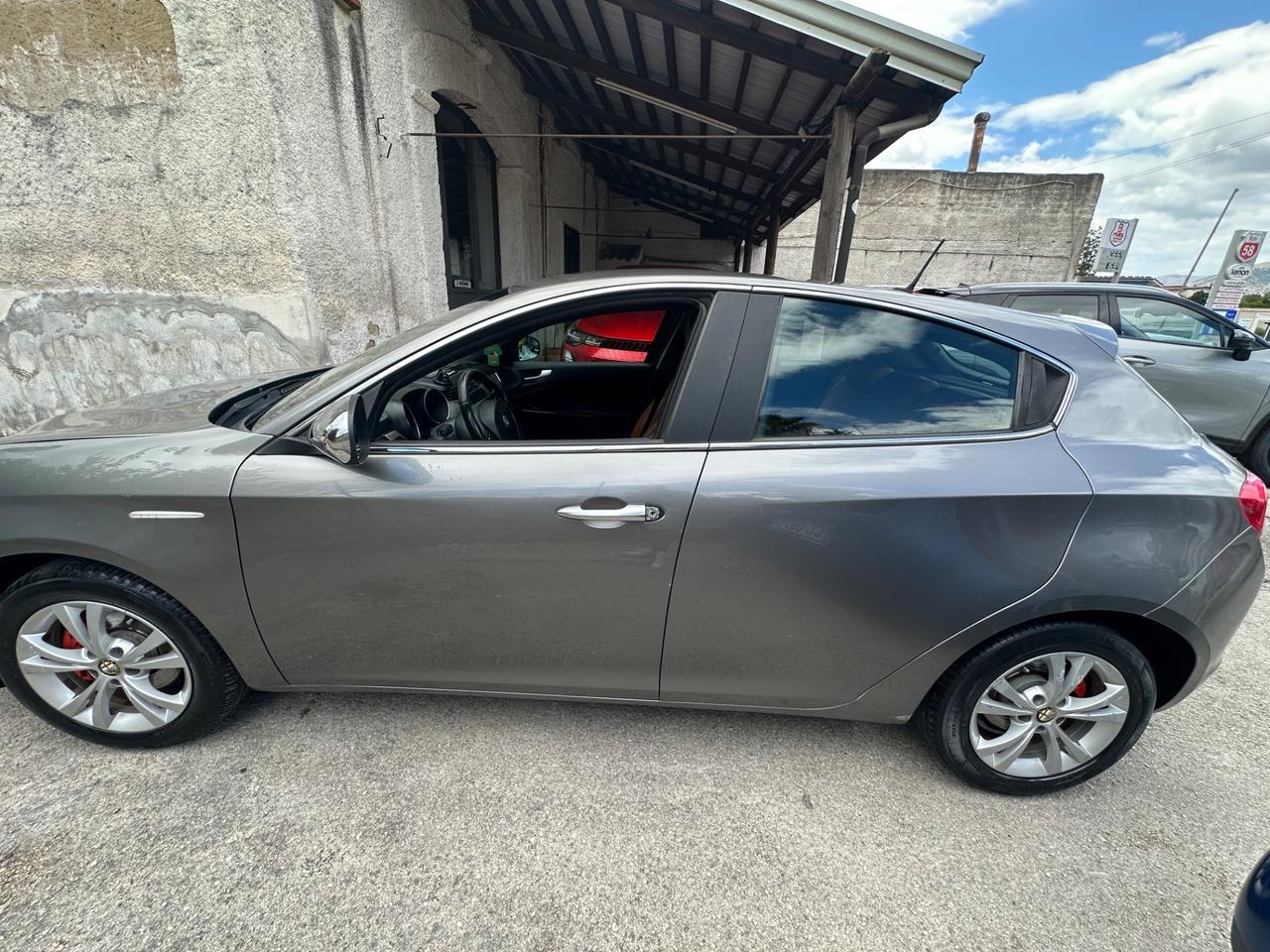 Alfa Romeo Giulietta 1.6 JTDm-2 105 CV Progression