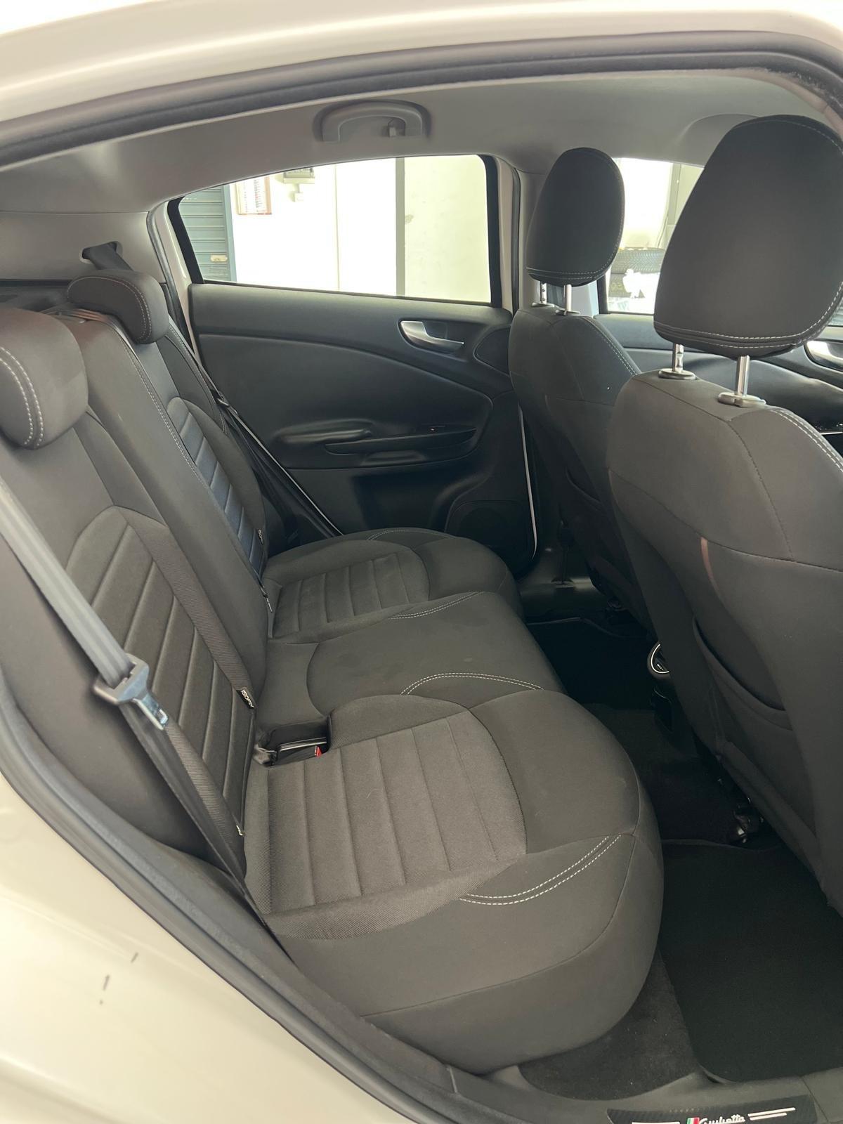 Alfa Romeo Giulietta 1.6 JTDm TCT 120 CV