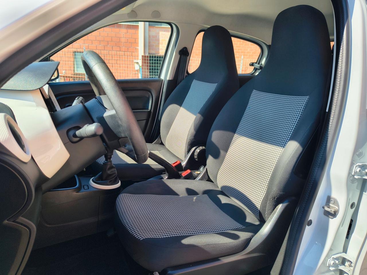 Renault Twingo SCe 65 CV Duel
