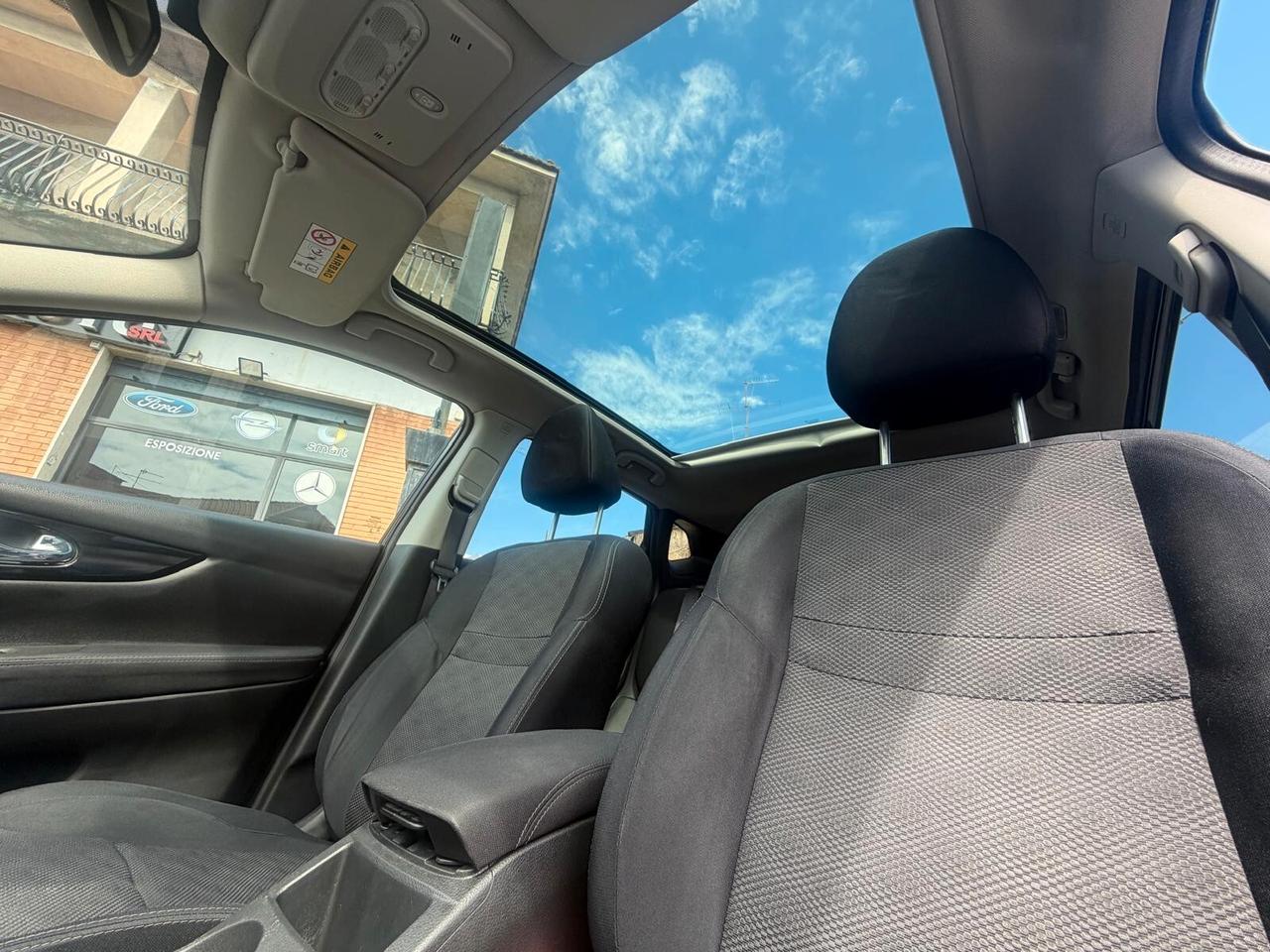 Nissan Qashqai 1.5 dCi DPF Tekna