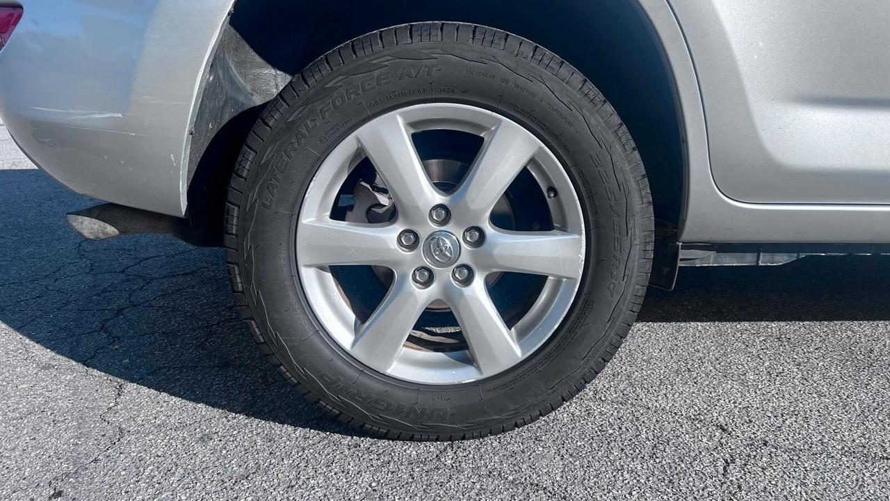 Toyota RAV 4 RAV4 2.2 D-4D 136 CV Sol