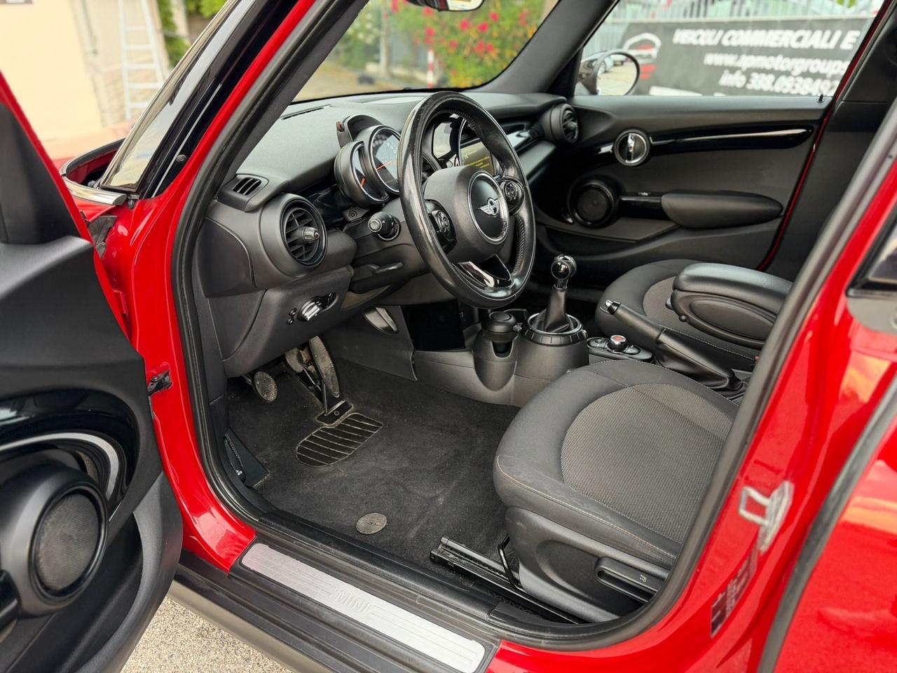 Mini 1.5 Cooper D Business XL Neopatentati