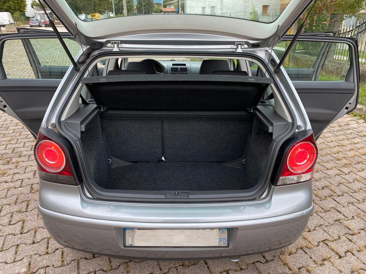 Volkswagen Polo 1.2i Comfortline OK Neopatentati