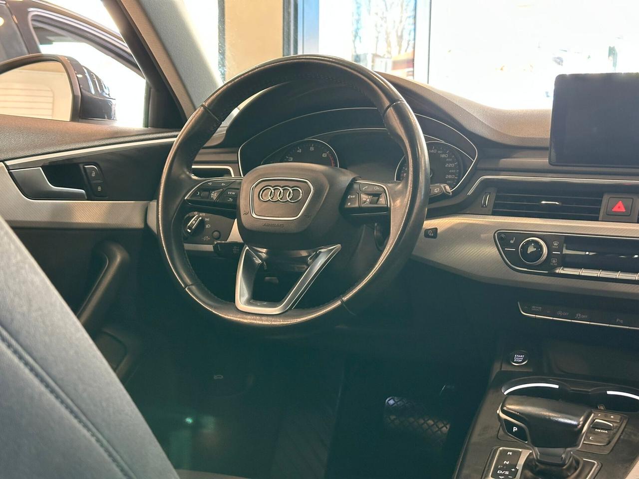 Audi A4 Avant 40 g-tron S tronic