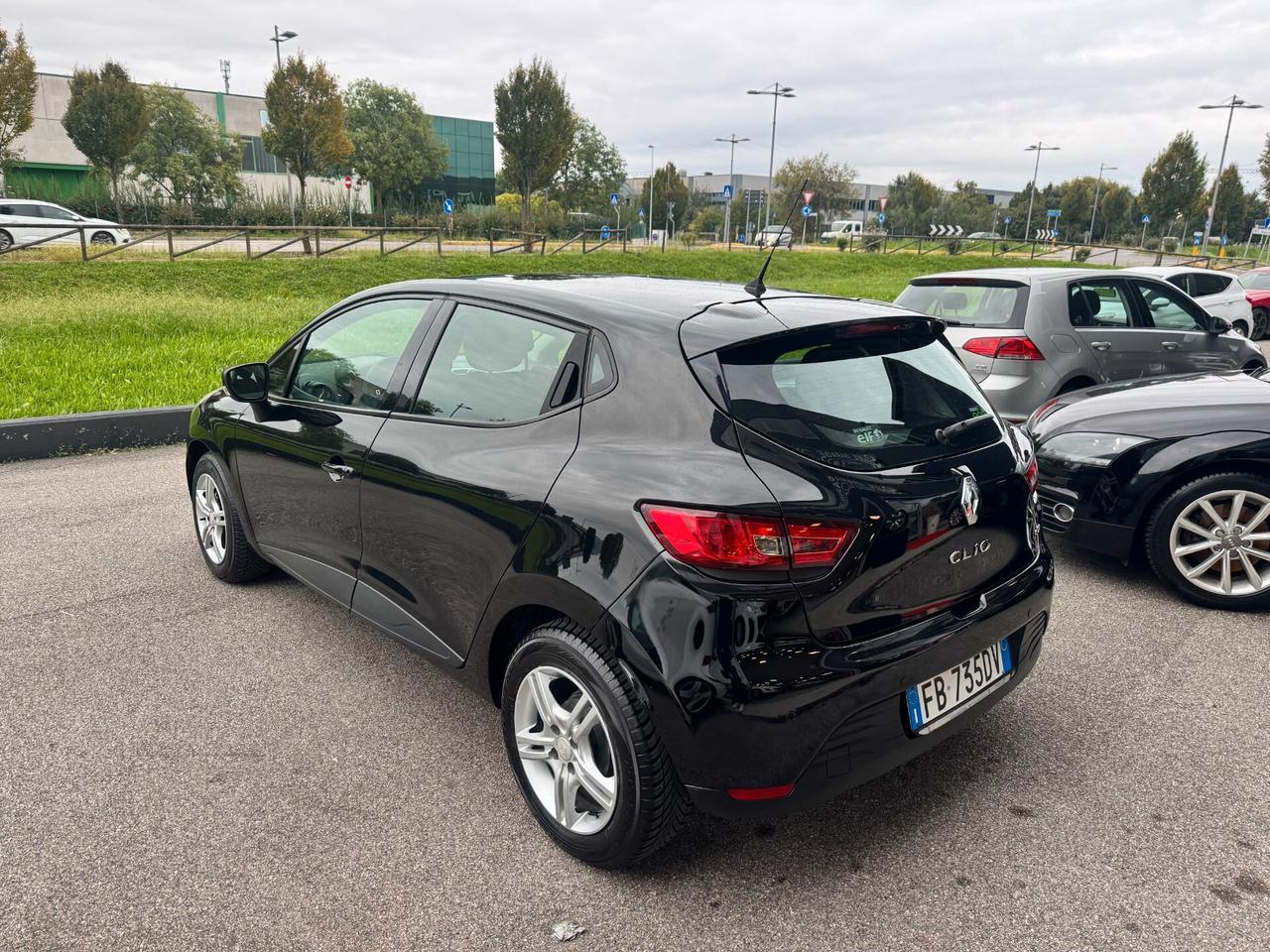 Renault Clio 1.5 dCi 8V 75CV 5 NEOPATENTATI