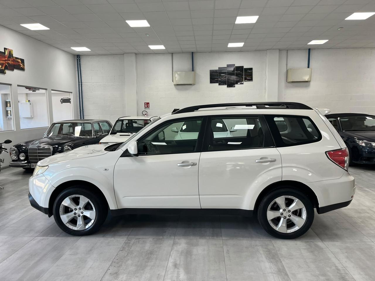 Subaru Forester 2.0d X 6mt