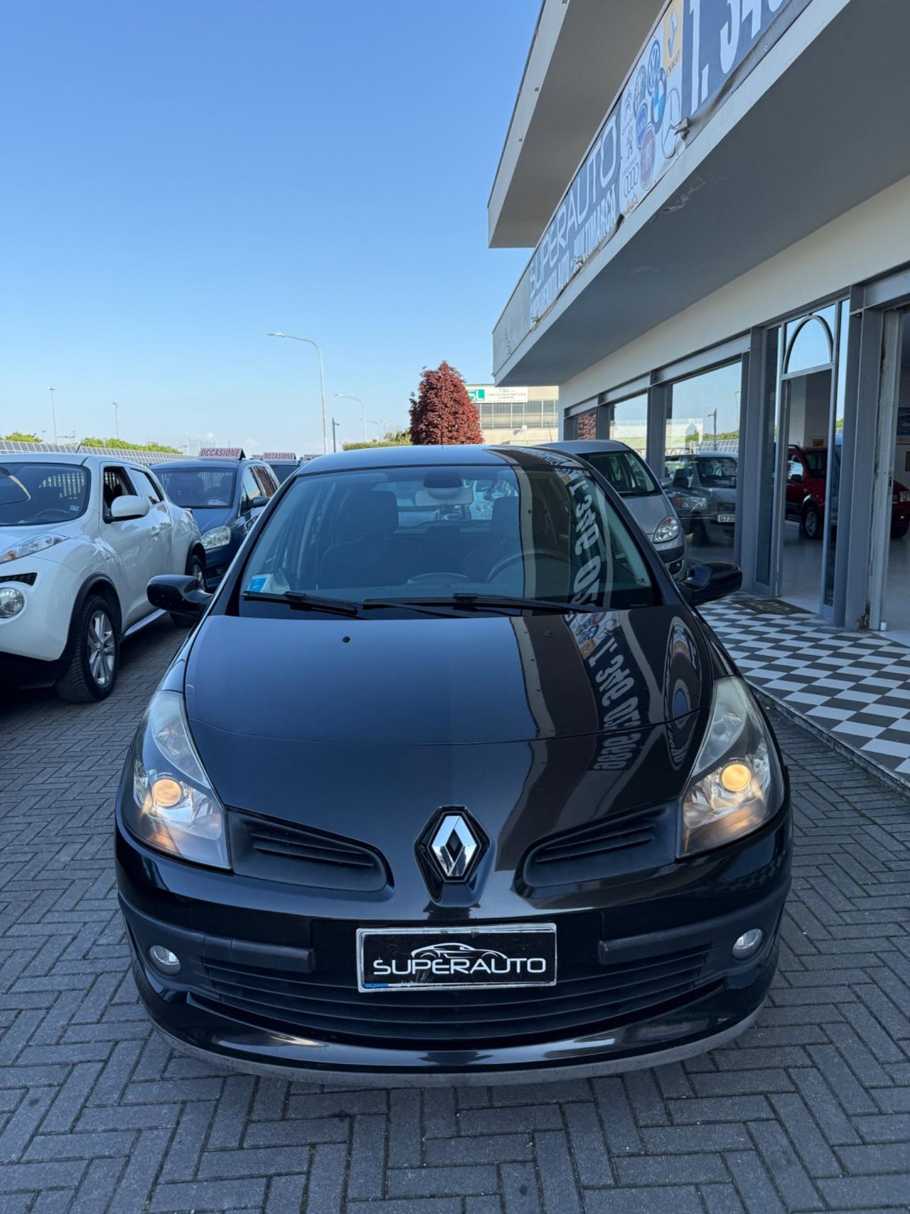 Renault Clio 1.2 16V 5 porte Luxe
