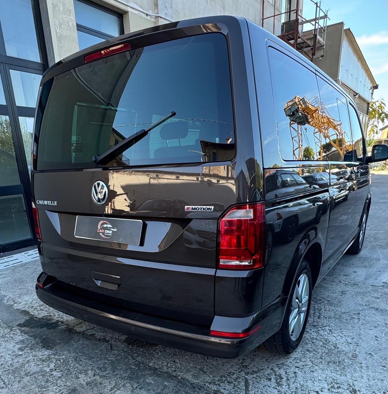 Volkswagen Caravelle 2.0 TDI 150CV DSG 4 Motion PC Cruise
