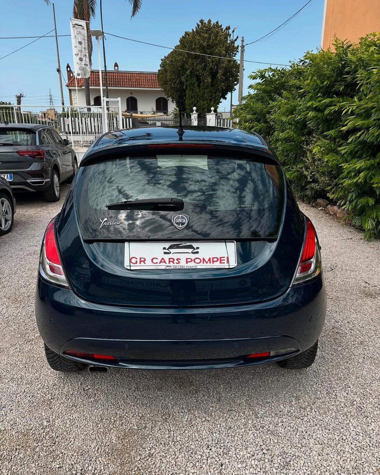 Lancia Ypsilon 1.2 69 CV 5 porte GPL Ecochic Gold